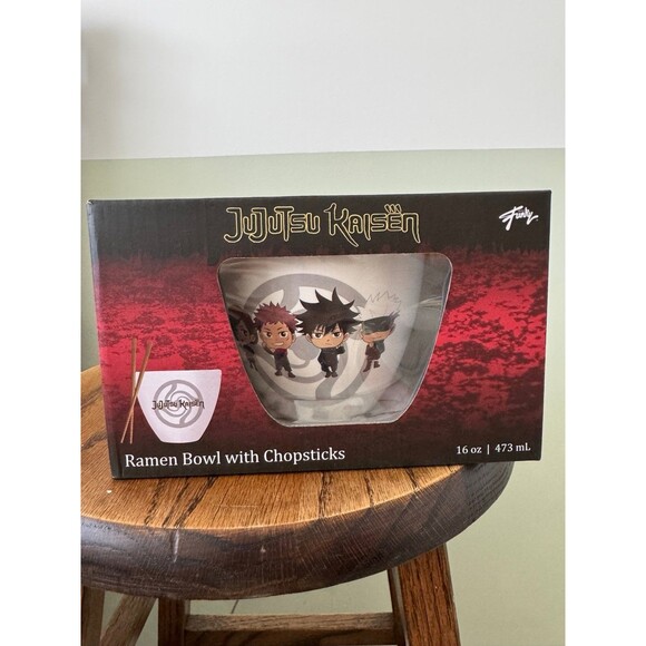 Jujutsu Kaisen Ramen Bowl with chopsticks - Picture 1 of 3